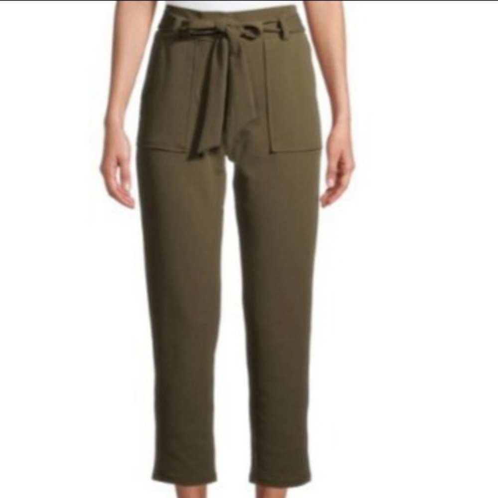 Derek Heart Capri pants with tie belt, NWT